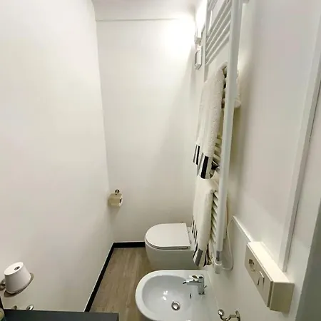 Zeus House, Appartamento, Centro Storico , Wi-fi, Ac Lägenhet Genua